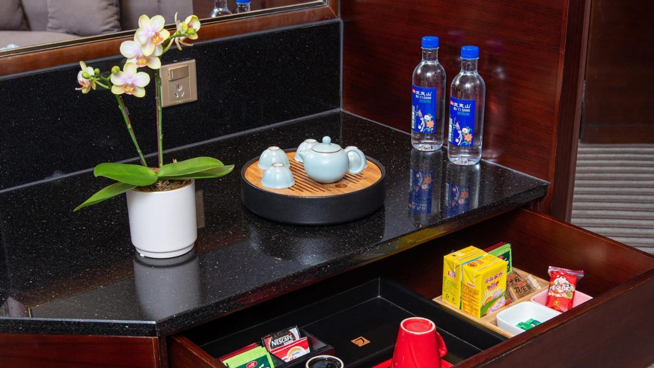 שיאמן Binbei Yiho Hotel מראה חיצוני תמונה