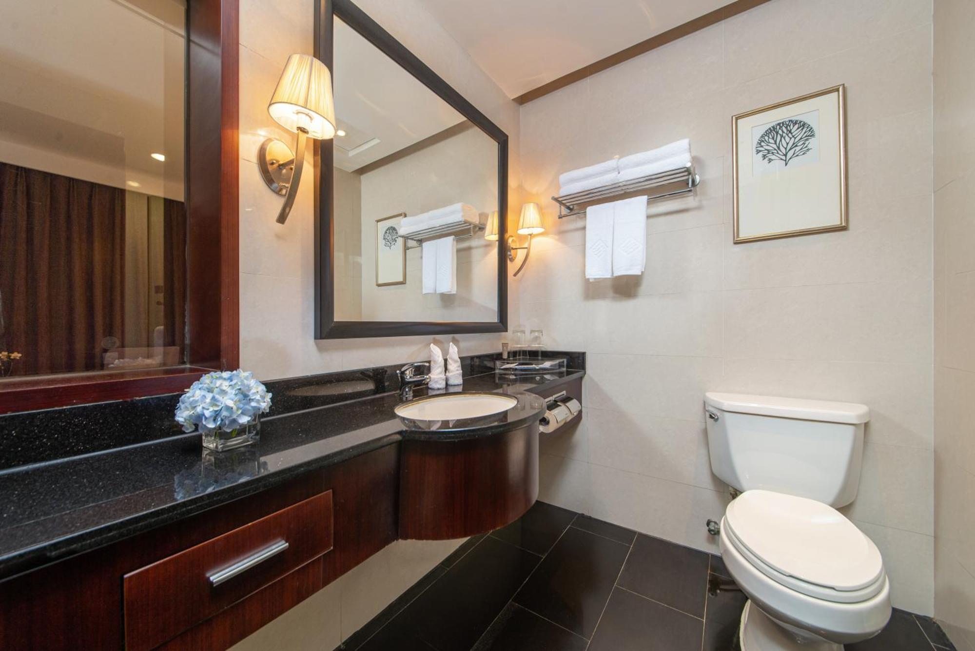 שיאמן Binbei Yiho Hotel מראה חיצוני תמונה